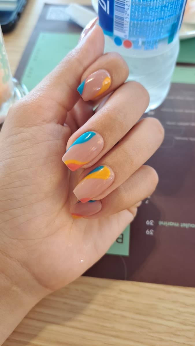 Nails Soraya : Centre de Beauté