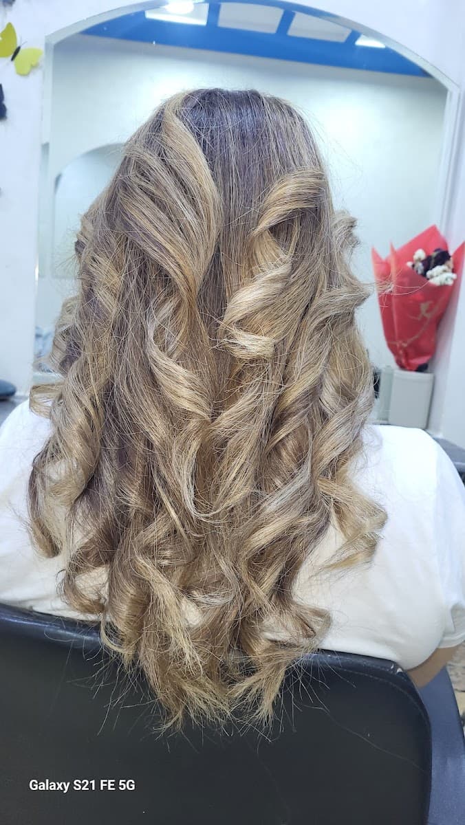 Salon Oumniama