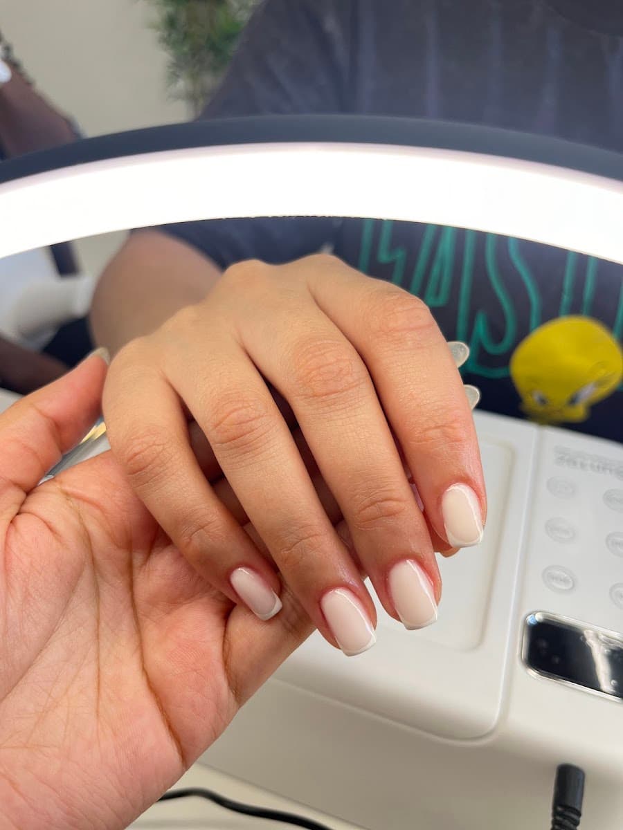 Martini nails