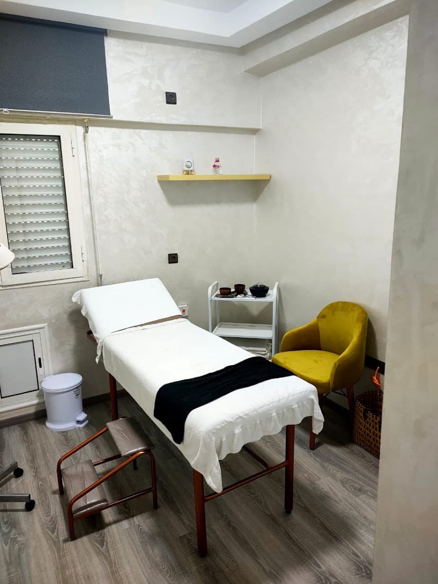 Roussafi Mouna Beauty Center