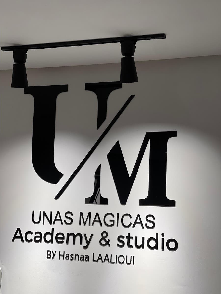 Unas Magicas academy and studio