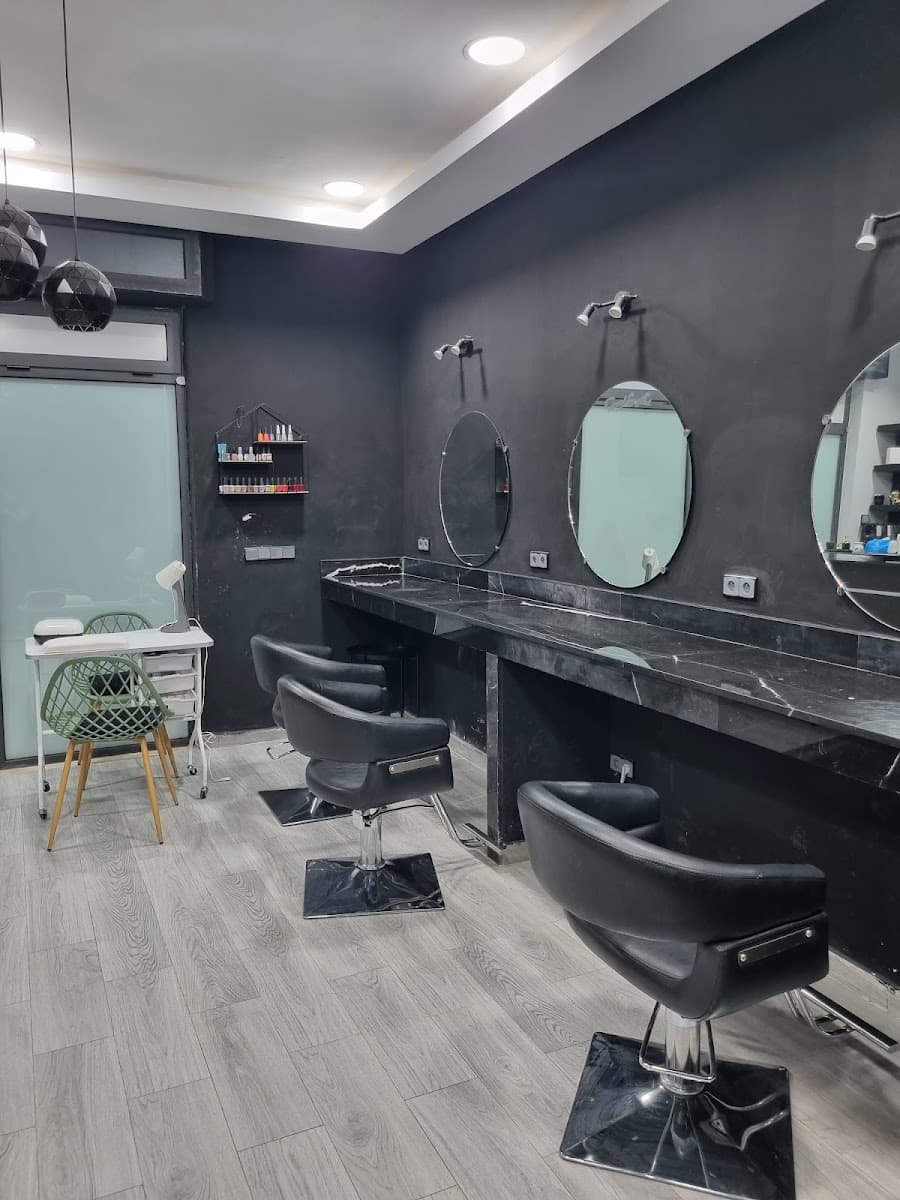 Salon Shine Studio