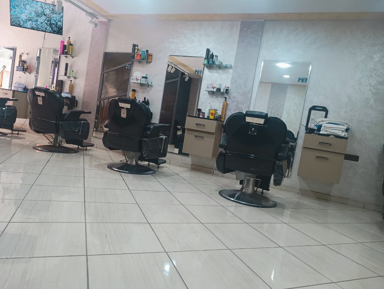 Legend mus Elfa barbershop