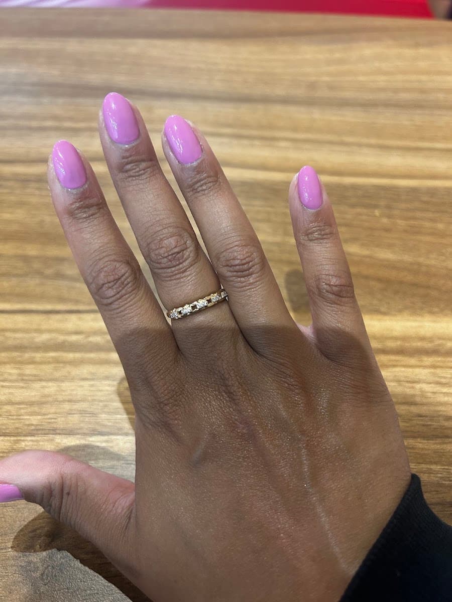 Ninou Nails