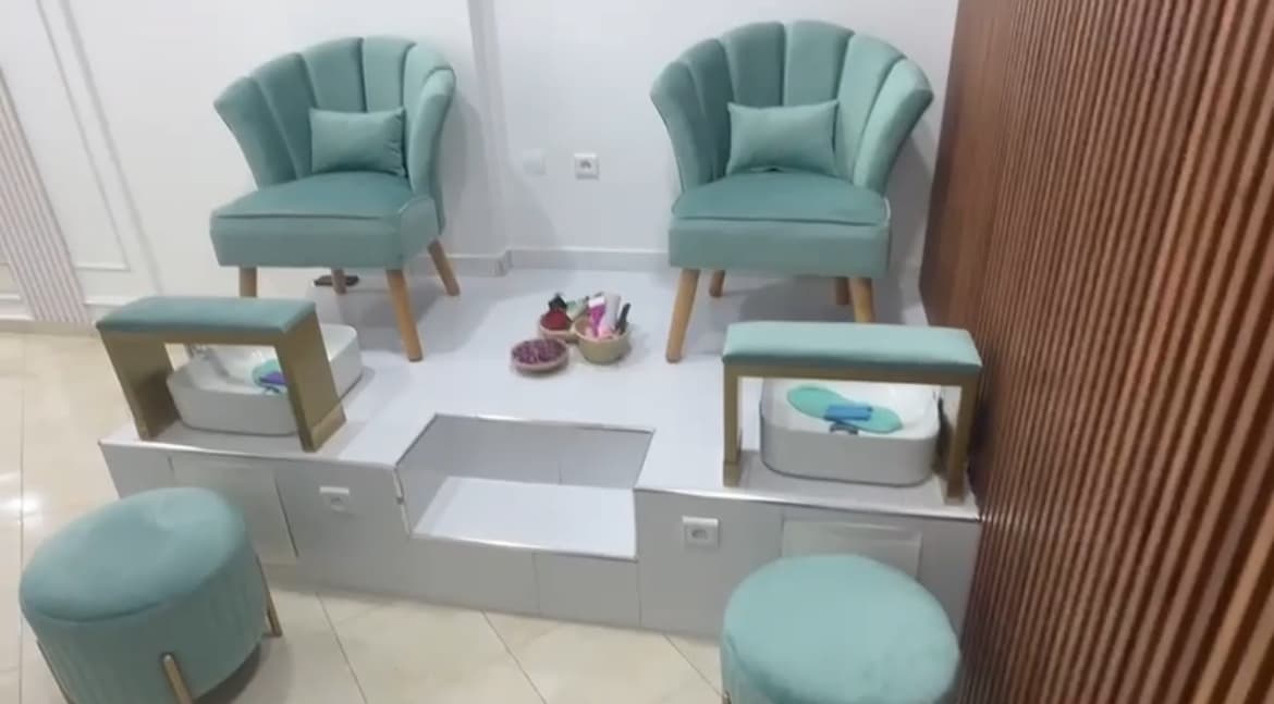 Nailvana
