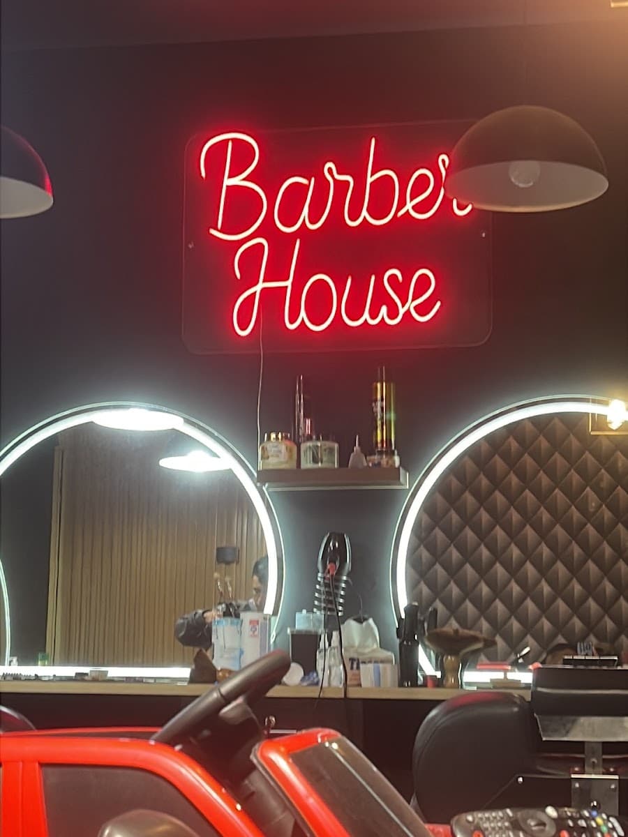 Youssef barber house