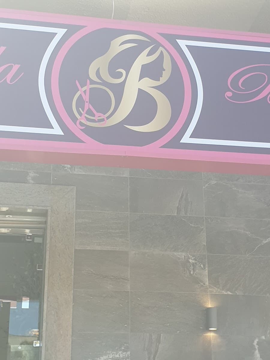 Bensouda beauty