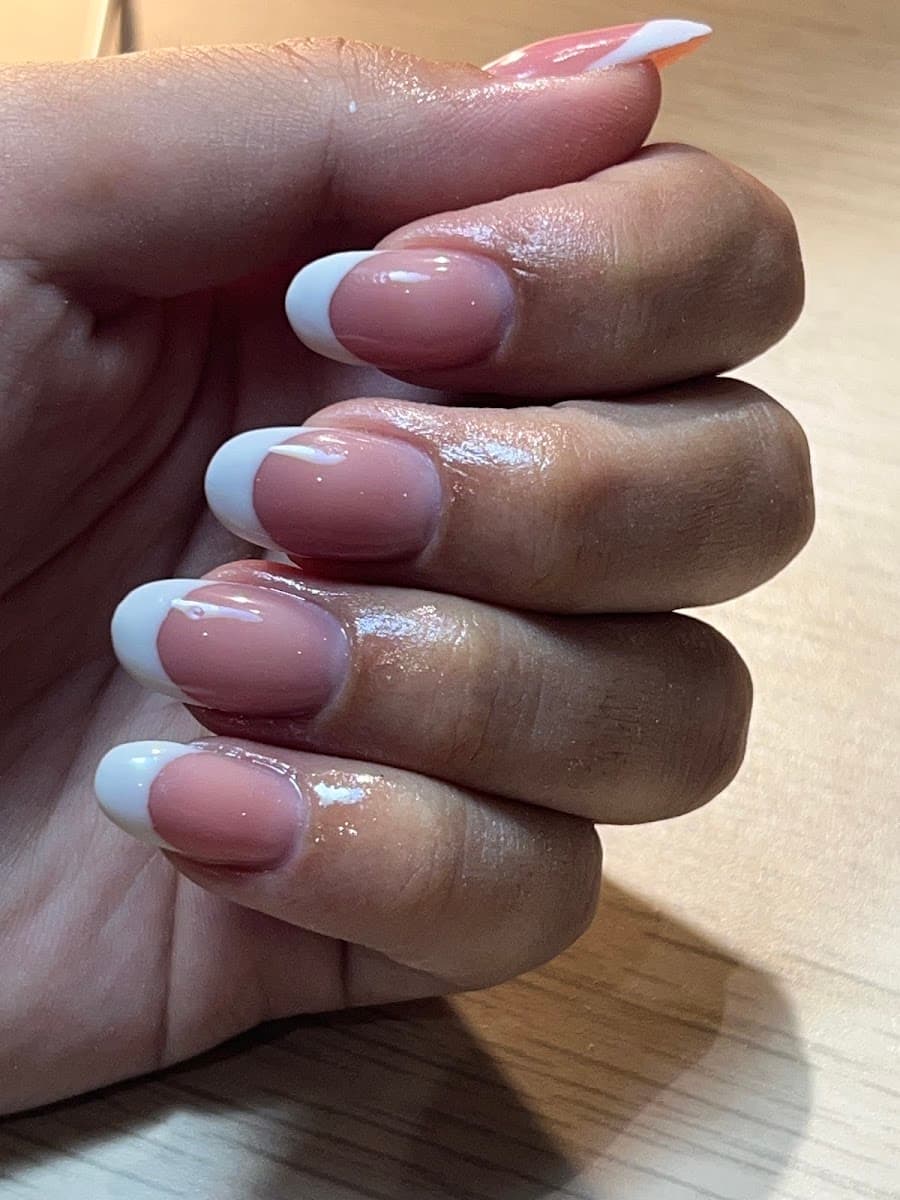 M.Nails.Studio