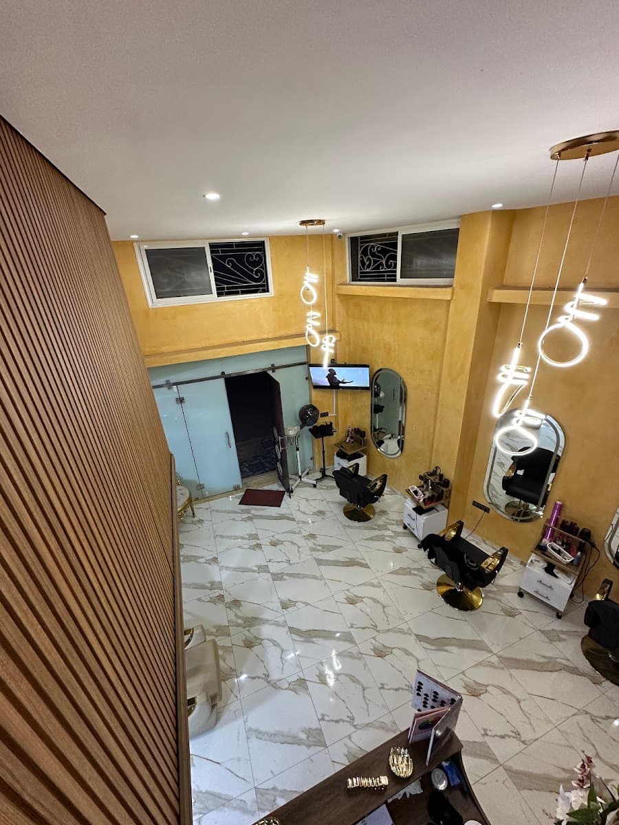 Salon monaliza