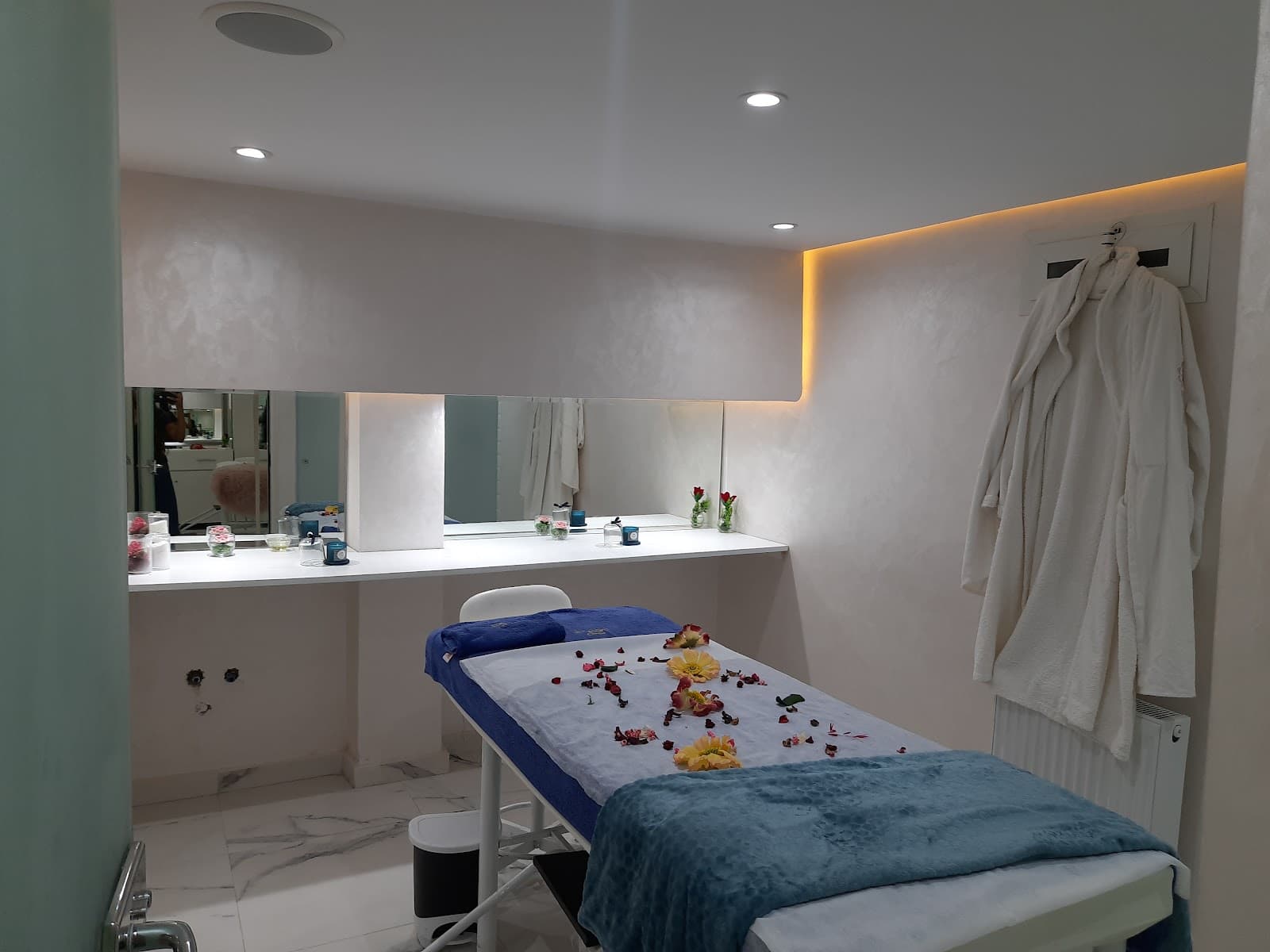S&M Spa