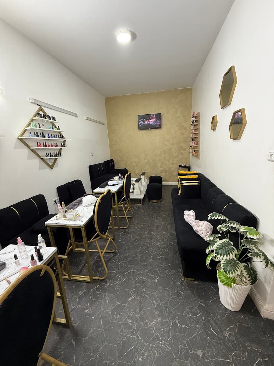 Salon Taj beauty
