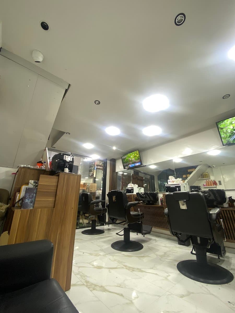 SALON AITLHAJ