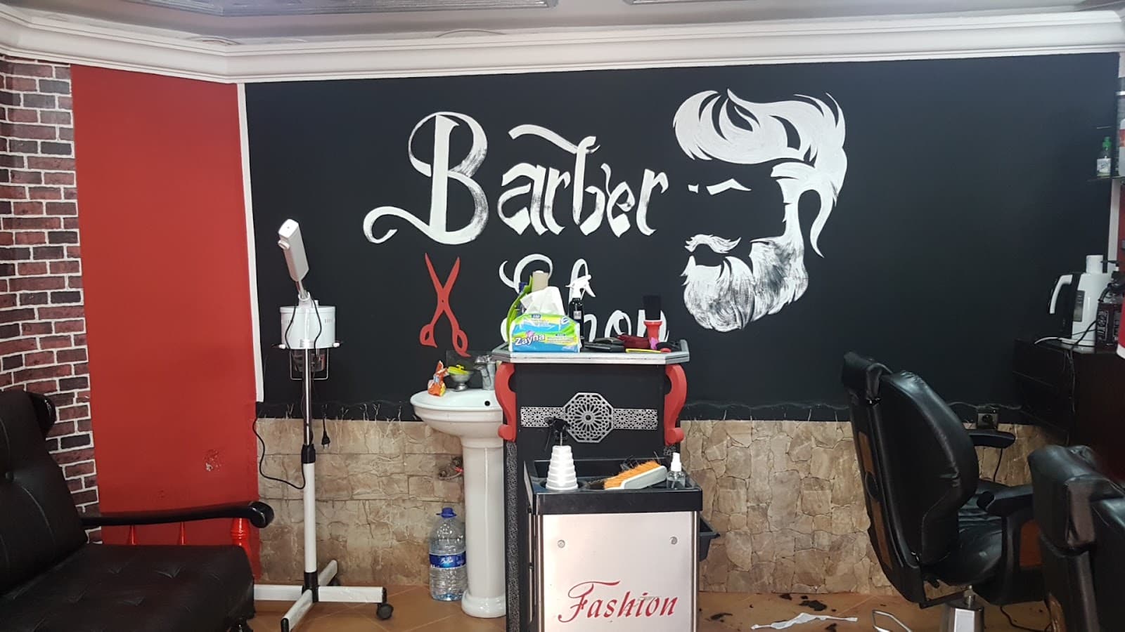 Barber shop – 7 Rue Mansour Dahbi