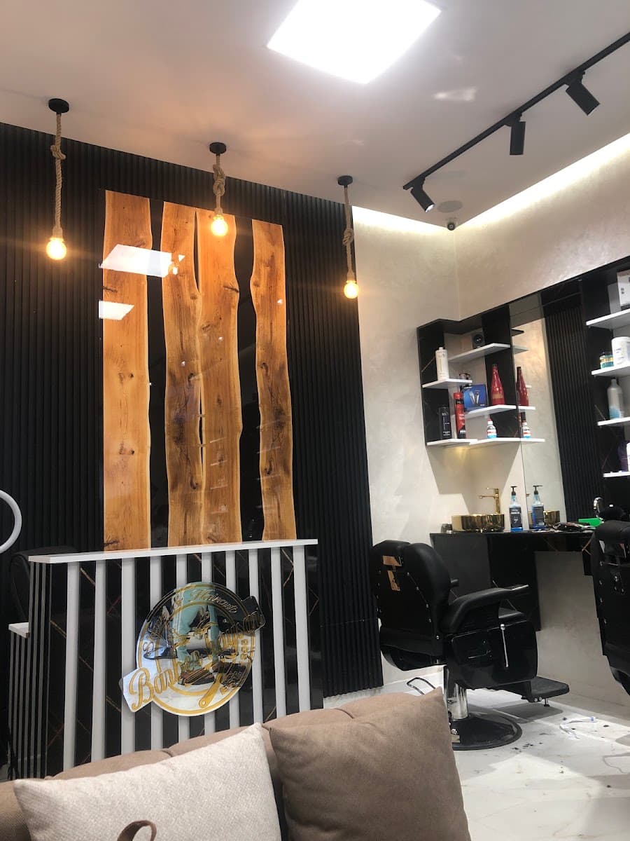 BARBER KAYSER