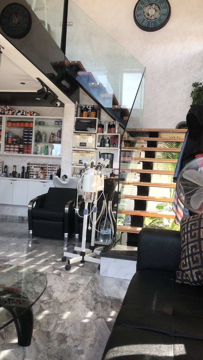 L'Artiste Barber Shop